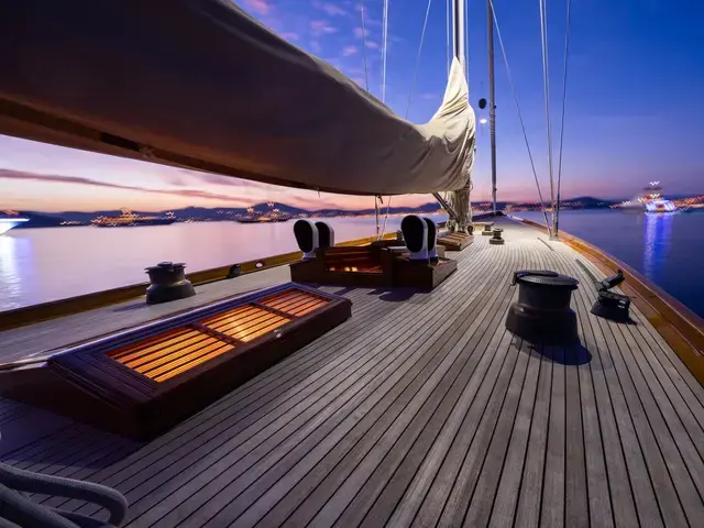 Custom Sailing Yacht 'Savannah'