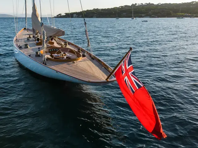 Custom Sailing Yacht 'Savannah'