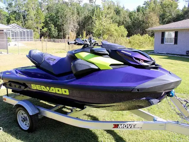 Sea-Doo RXP-X 300