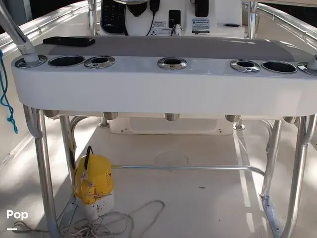 Cobia 220 Cc