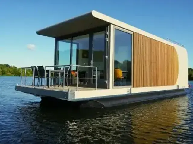 Holland Houseboat Sundeck 41