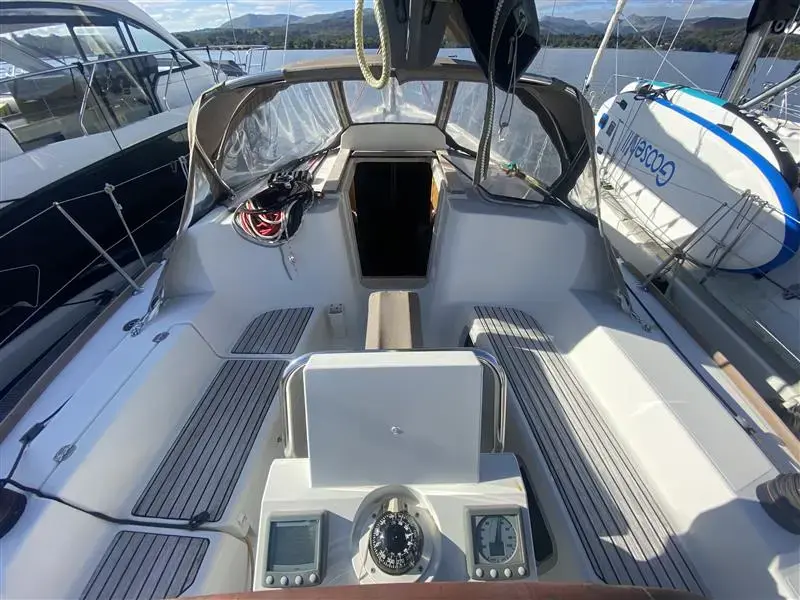 2012 Jeanneau sun odyssey 33 i