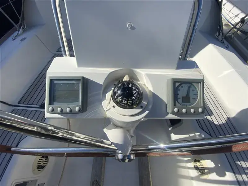 2012 Jeanneau sun odyssey 33 i