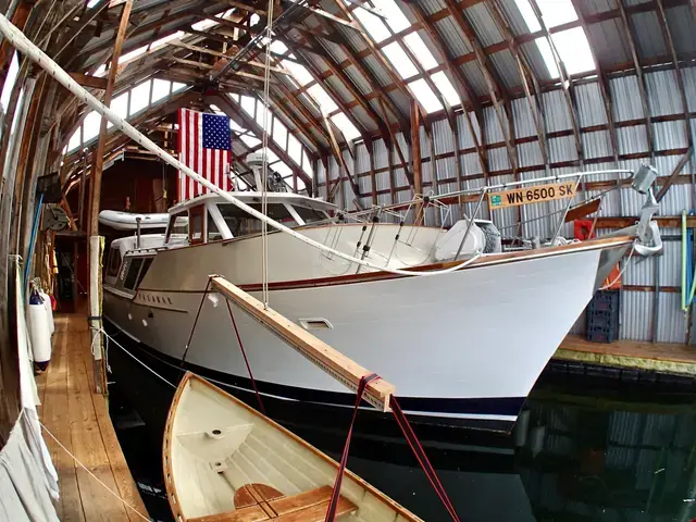 Custom Boats Philbrooks Shipyard Cruiser