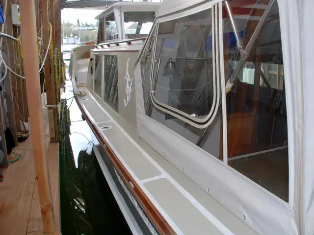 Custom Boats Philbrooks Shipyard Cruiser