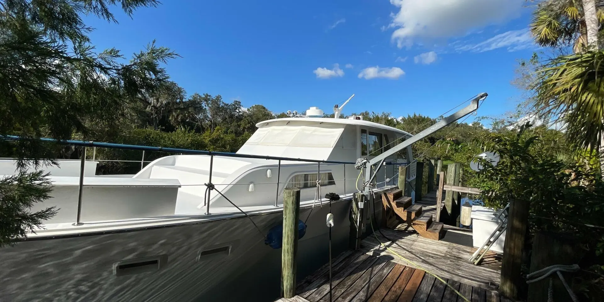 1974 Hatteras 53 motor yacht