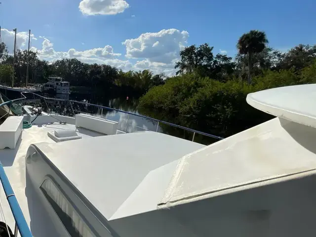 Hatteras 53 Motor Yacht