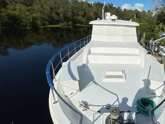 Hatteras 53 Motor Yacht