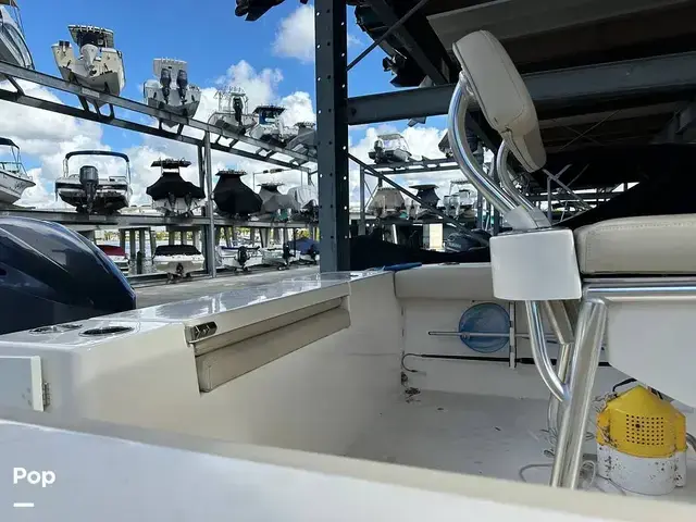 Cobia 220 Cc