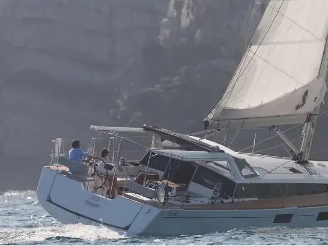 Beneteau Sense 57