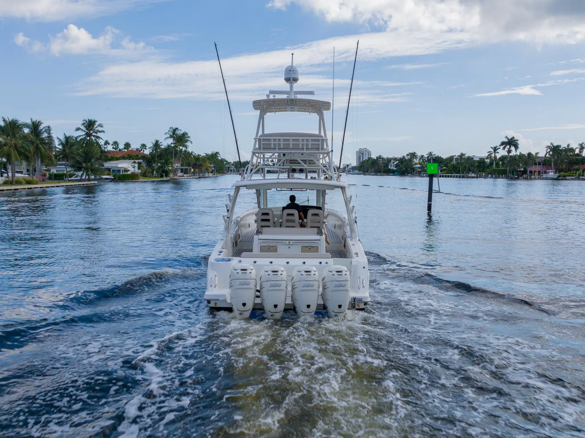 2019 Boston Whaler 420 outrage