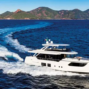 2024 Absolute Navetta 73