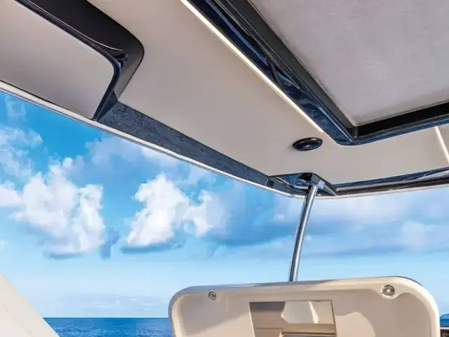 Absolute Navetta 52