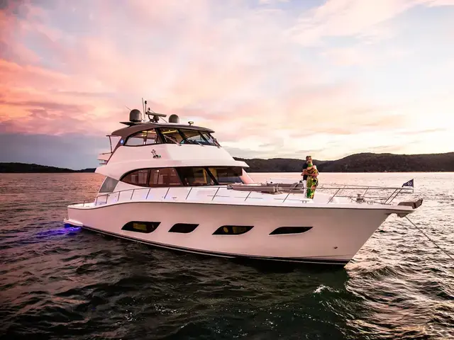 Riviera 72 Sports Motor Yacht