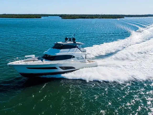 Riviera 64 Sports Motor Yacht