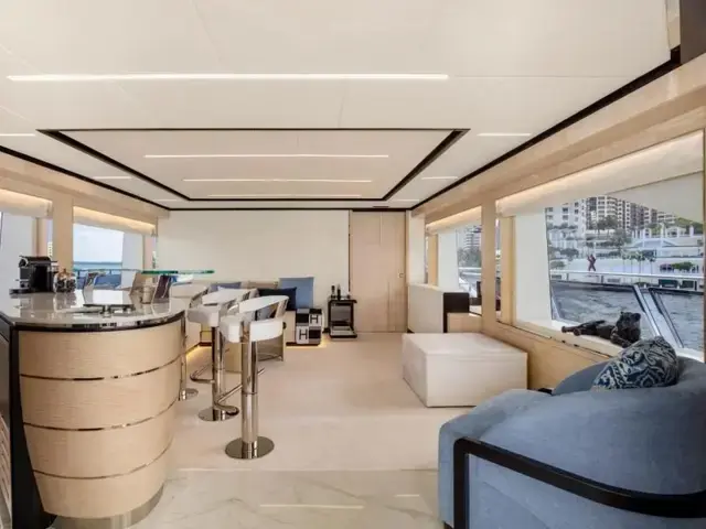 Gulf Craft Majesty 120