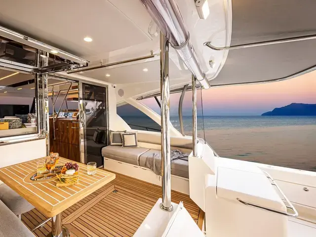 Riviera 50 Sports Motor Yacht