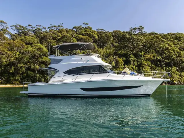 Riviera 39 Open Flybridge