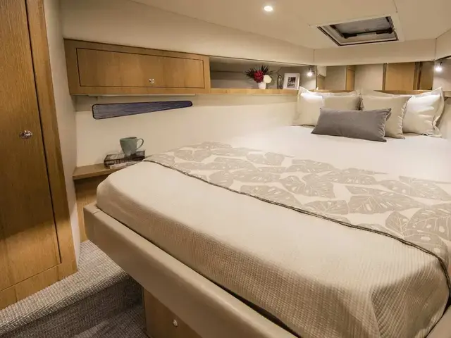 Riviera 39 Open Flybridge