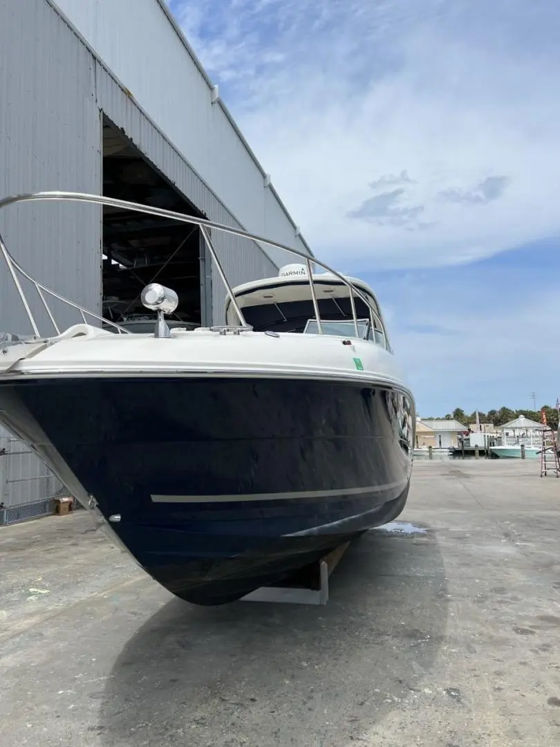 2011 Sea Ray 310 sundancer