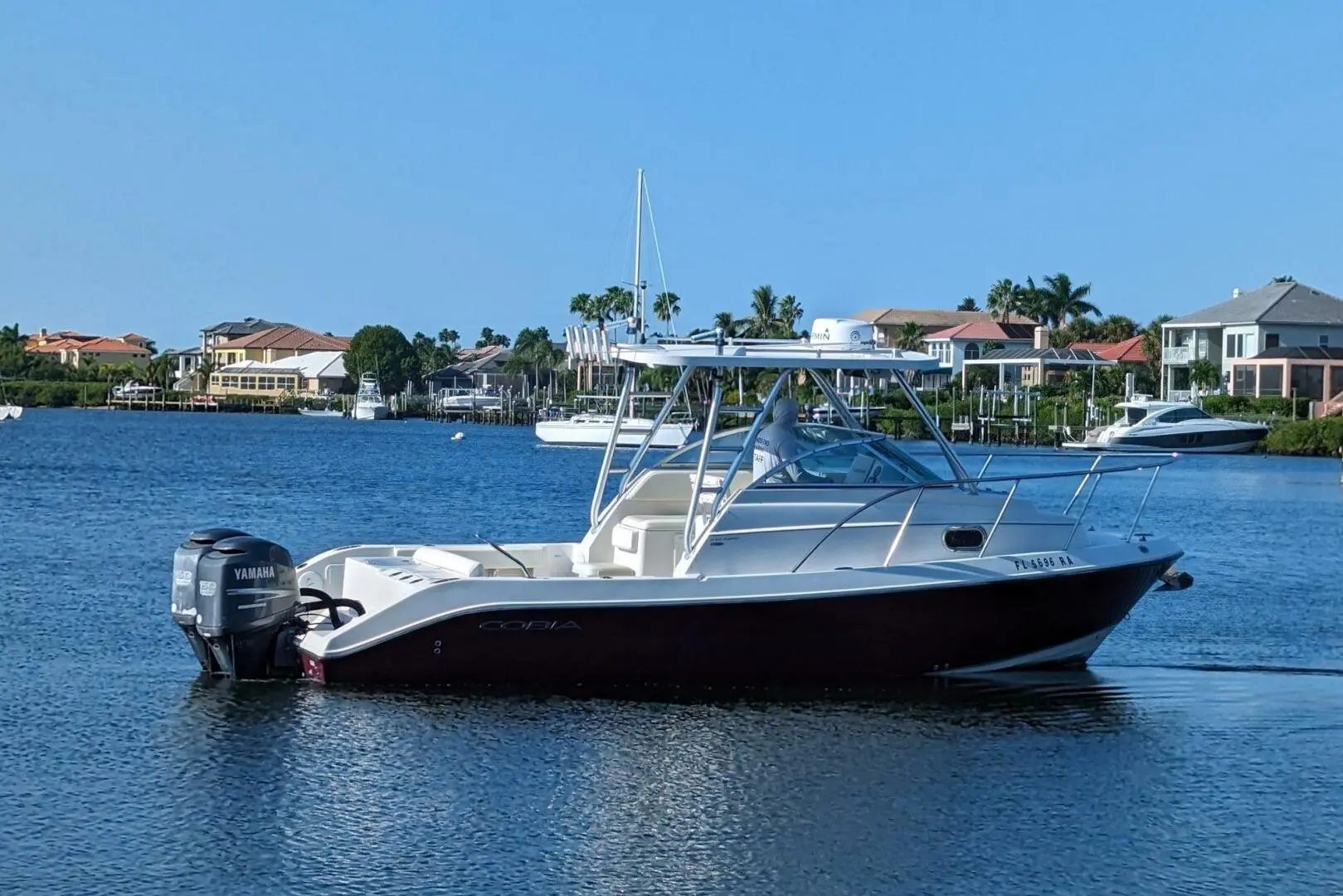 2009 Cobia Boats 256 express