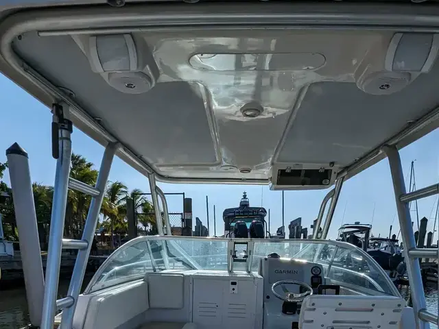 Cobia 256 Express