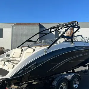 2013 Yamaha 242S