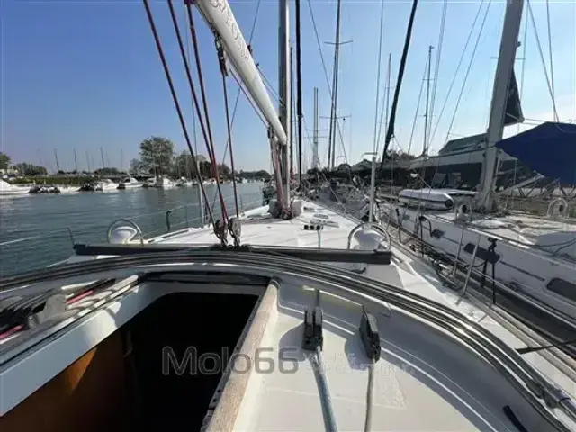 Beneteau Oceanis 473