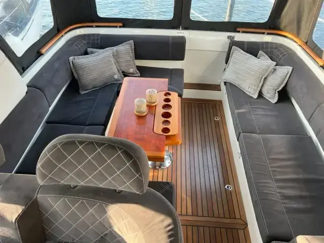 Marex 310 Sun Cruiser