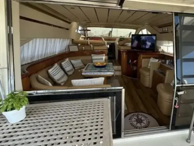 Ferretti Yachts Ferretti 57 Fly