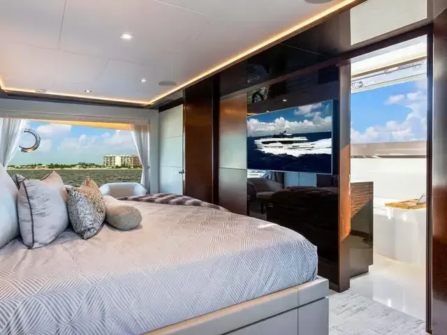 Ocean Alexander 30R