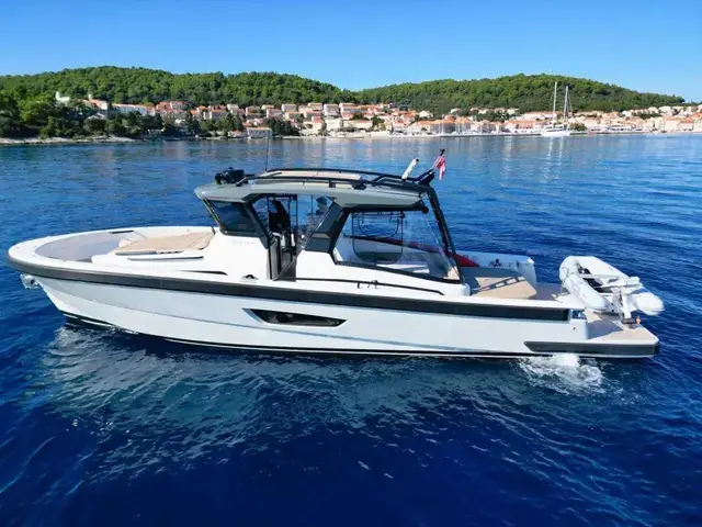 Bluegame Boats BG42