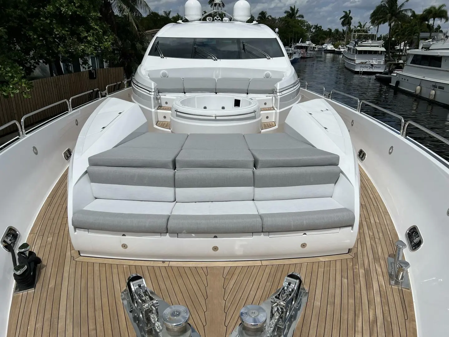 2007 Sunseeker predator 108