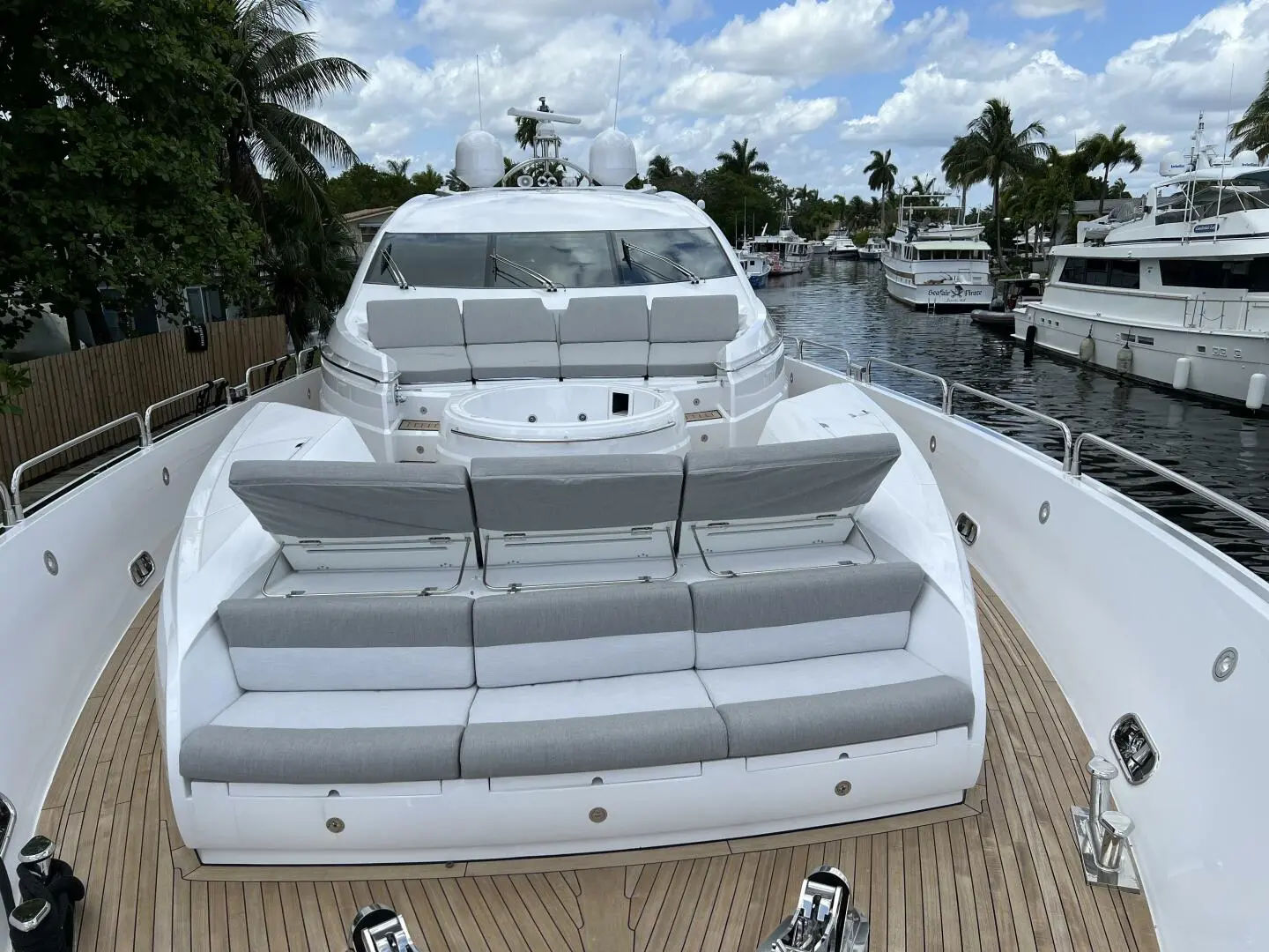 2007 Sunseeker predator 108