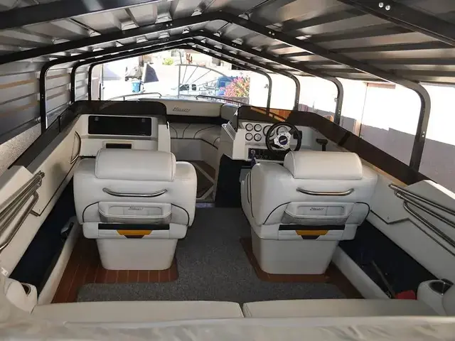 Hallett 240 Open Bow