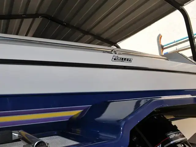 Hallett 240 Open Bow