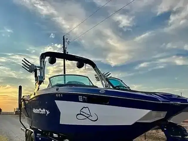 Mastercraft Xstar