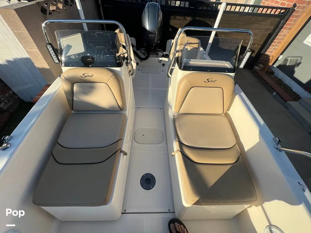 2019 Scout 175 sport dorado