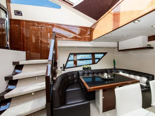 Lazzara Yachts Lsx 92