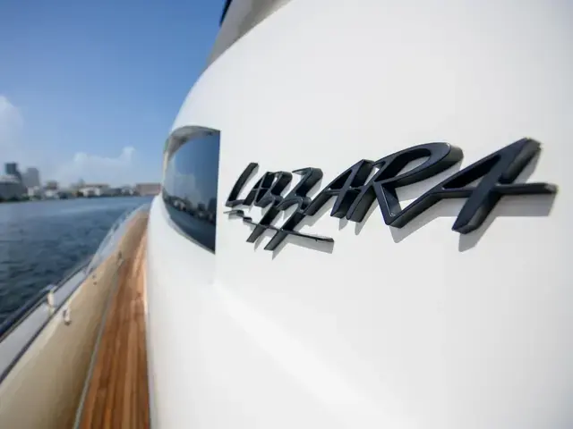 Lazzara Yachts Lsx 92