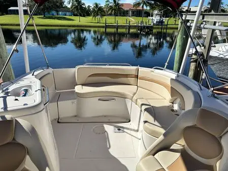 2004 Chaparral 254 sunesta