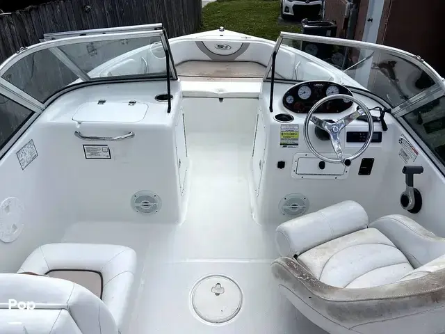 Sea Hunt Escape 188 LE