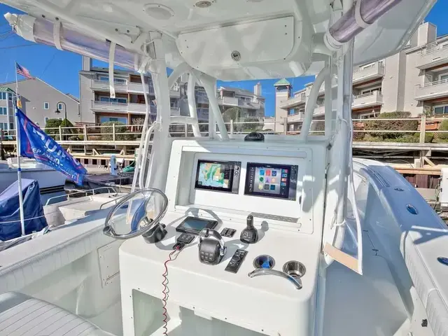 Yellowfin Center Console