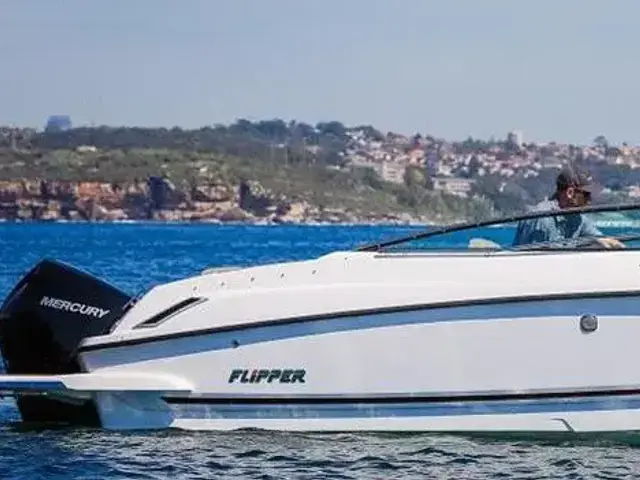 Flipper Dc 700