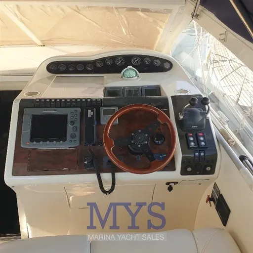 2001 Princess v42