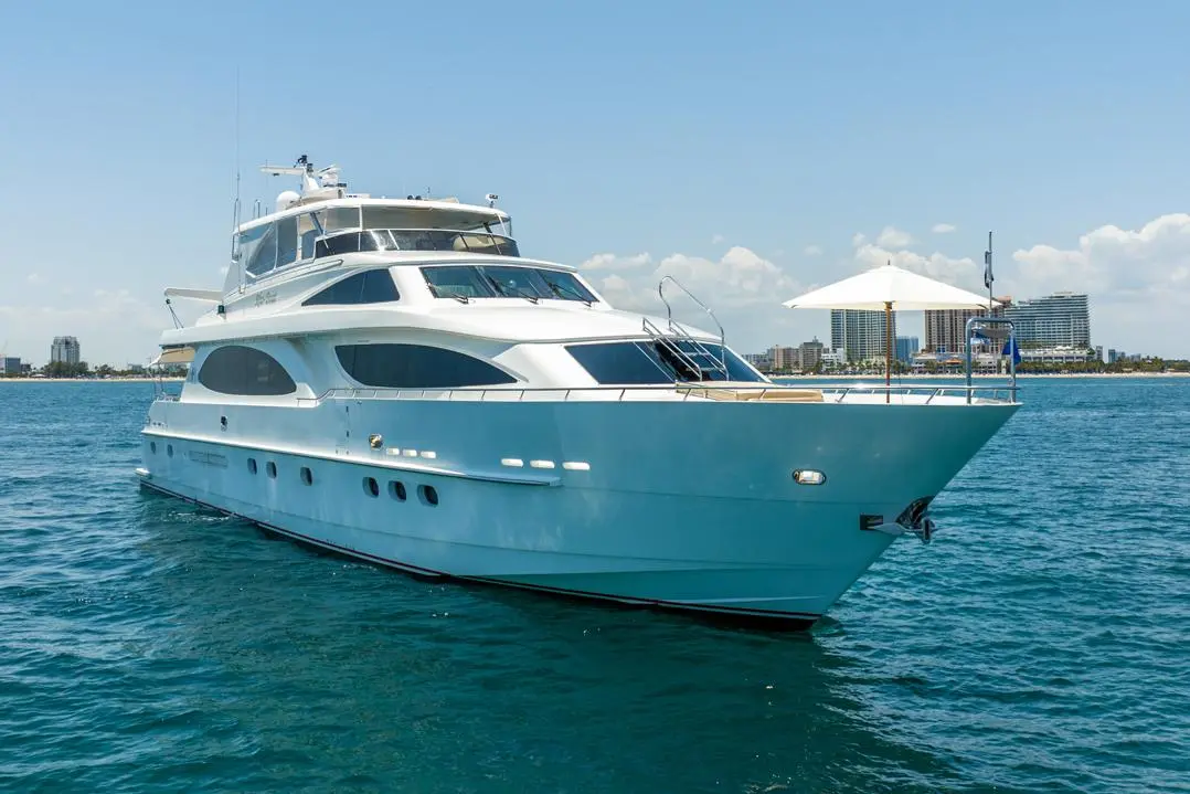 2007 Hargrave motor yacht