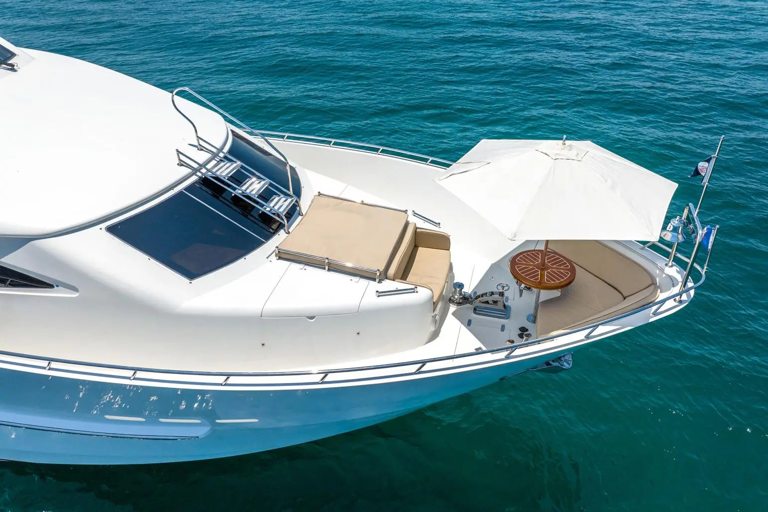 2007 Hargrave motor yacht