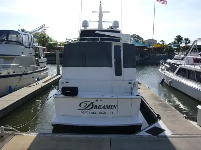 Viking Yachts 60 Motor Yacht