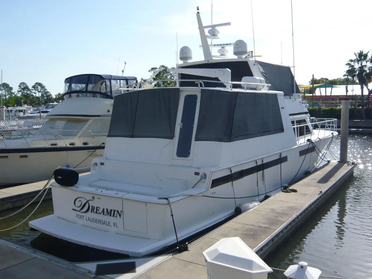 1995 Viking 60 motor yacht