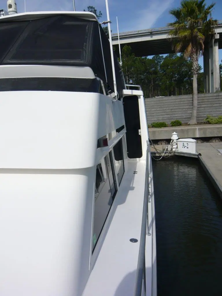 1995 Viking 60 motor yacht